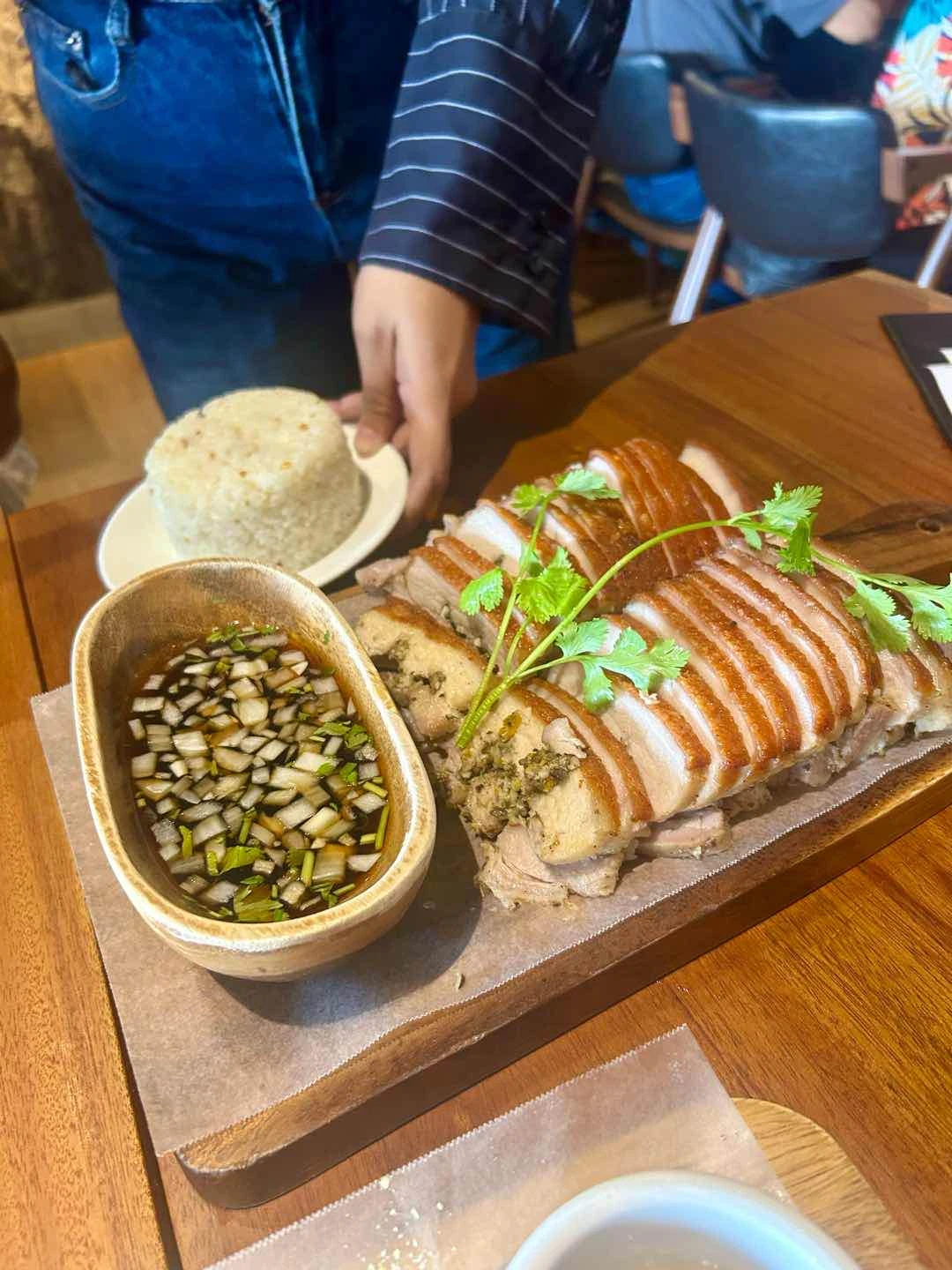 Lechon kawali