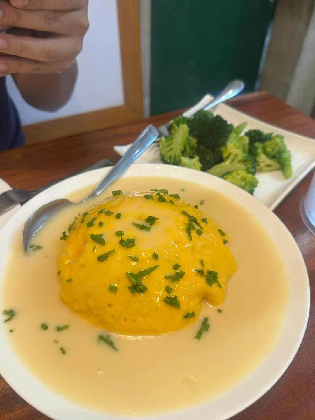 Tuen Mun Special Fried Rice & Steamed Broccoli
