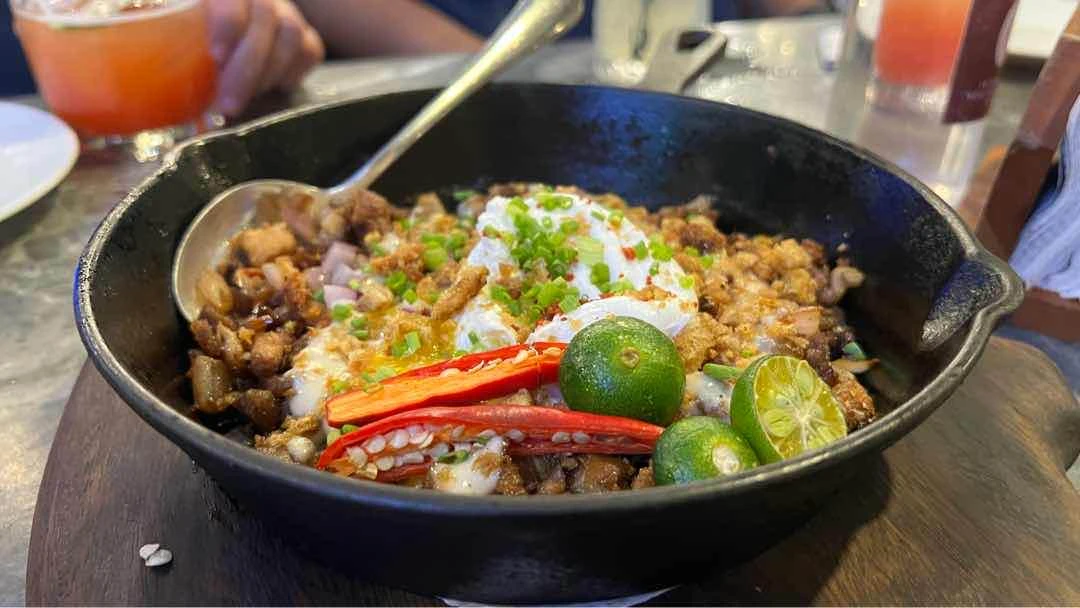 Tipsy sisig