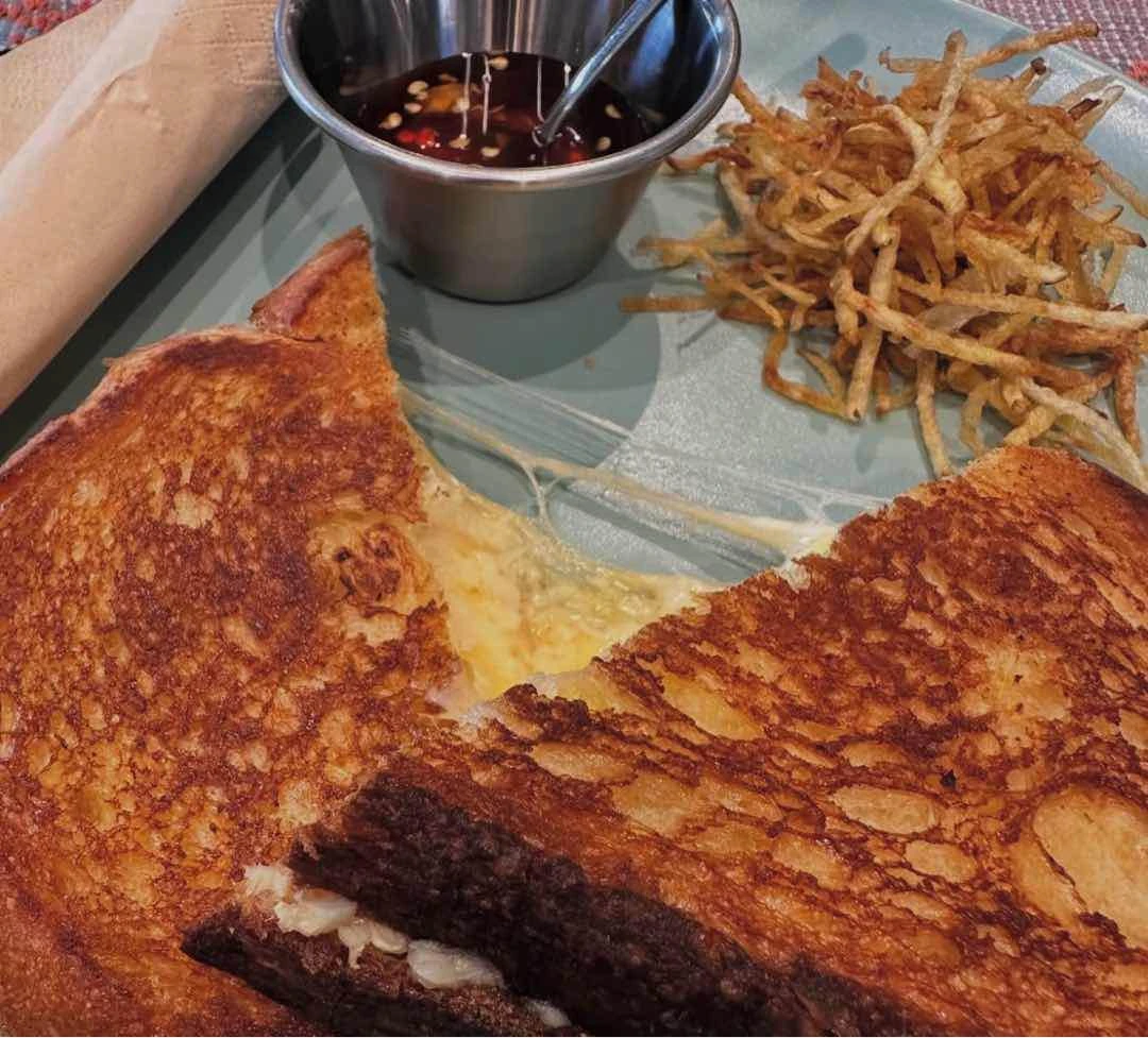 Grilled sandwich and spicy honey dip
