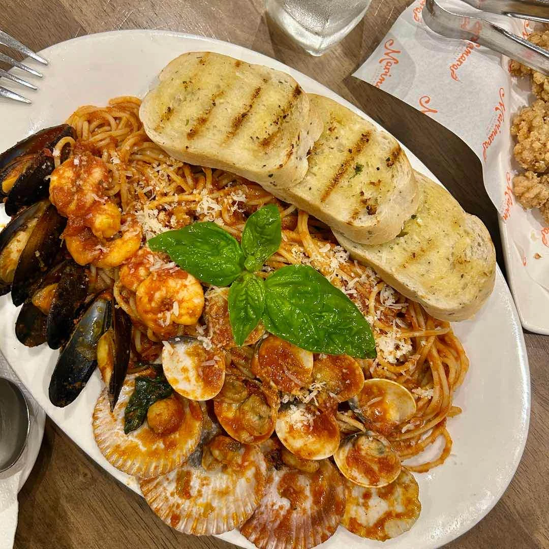 Seafood marinara