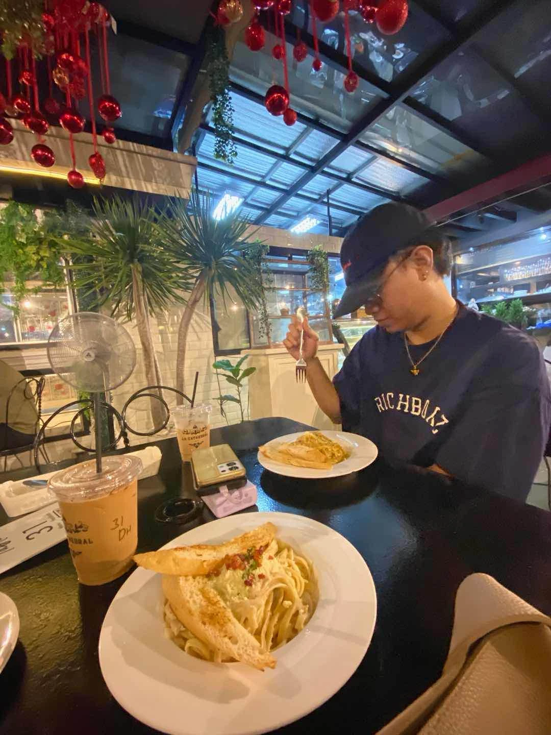 Review Photo of La Cathedral Cafe