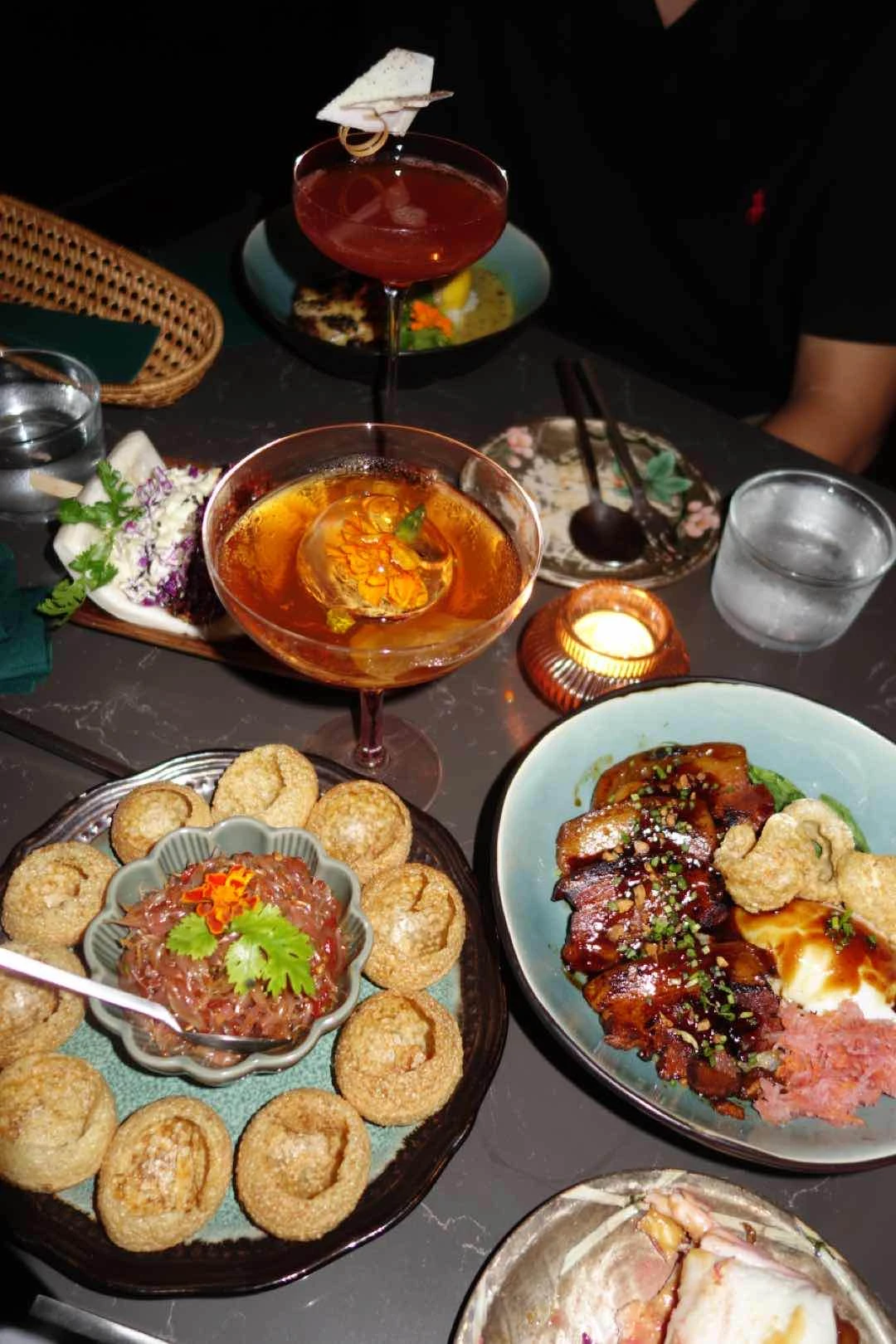 pomelo cups of Bar.Flora