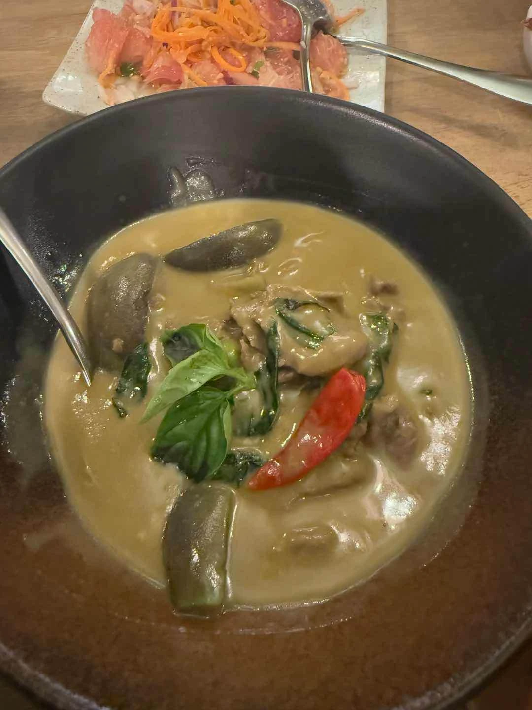 Green Curry Beef Tenderloin - (2/5)
