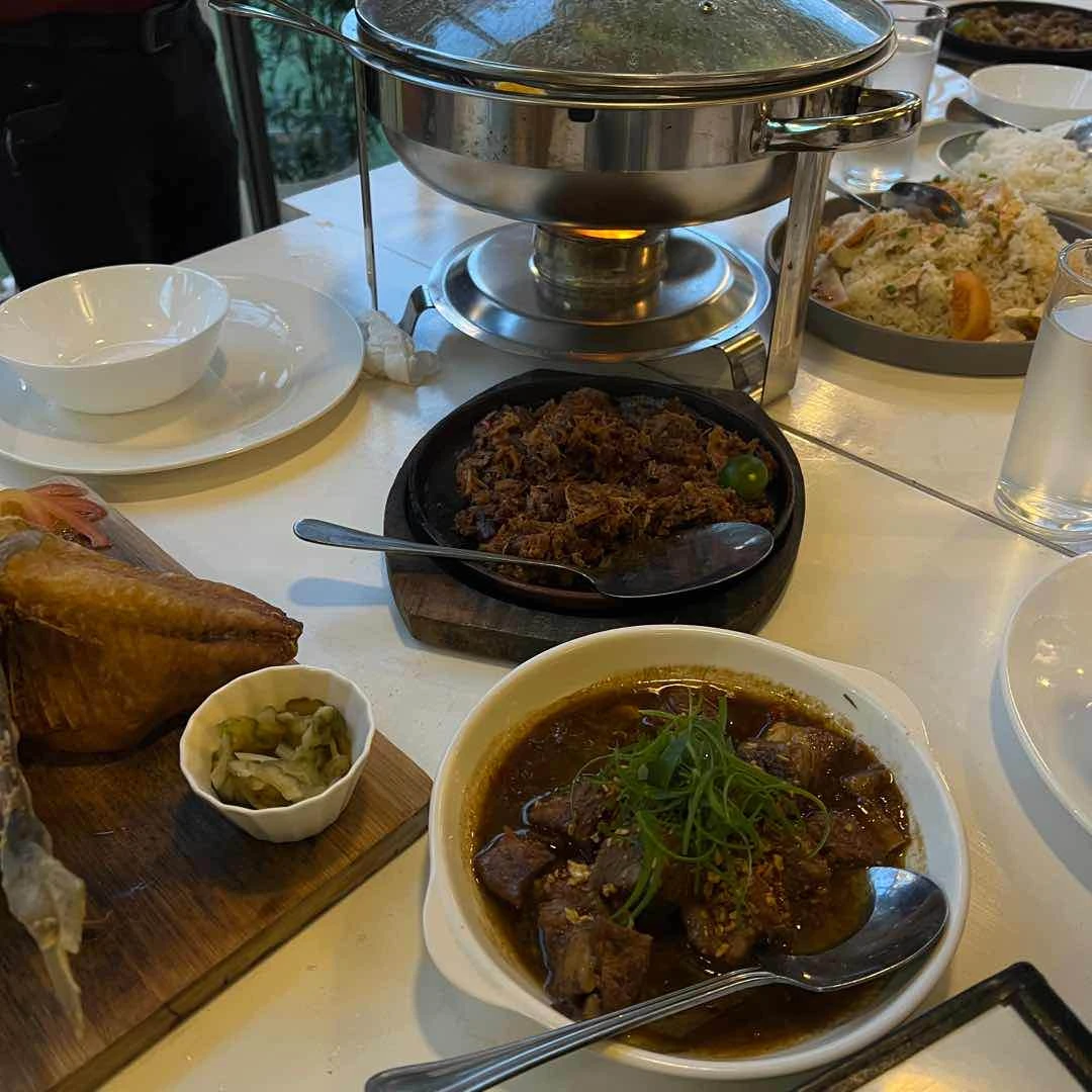 bulalo, beef salpicao, pampano