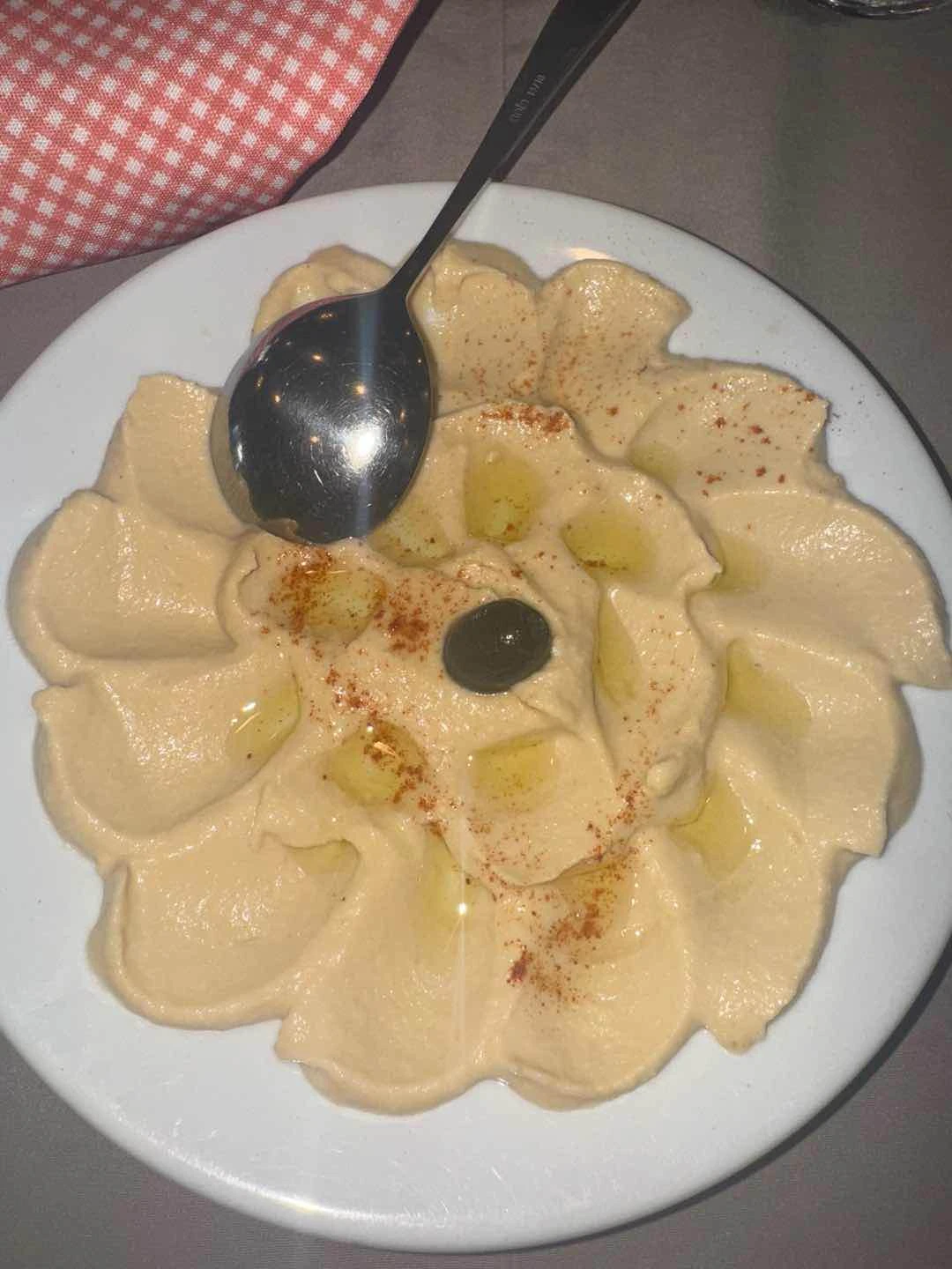 Hummus (shared)