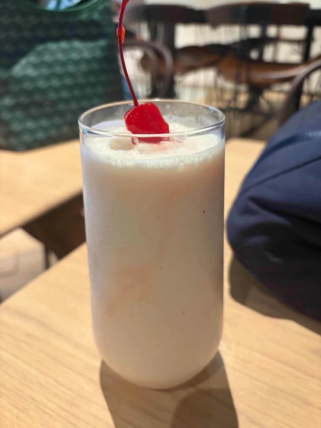 Lychee Coconut Shake of Tipple Cafe Molito