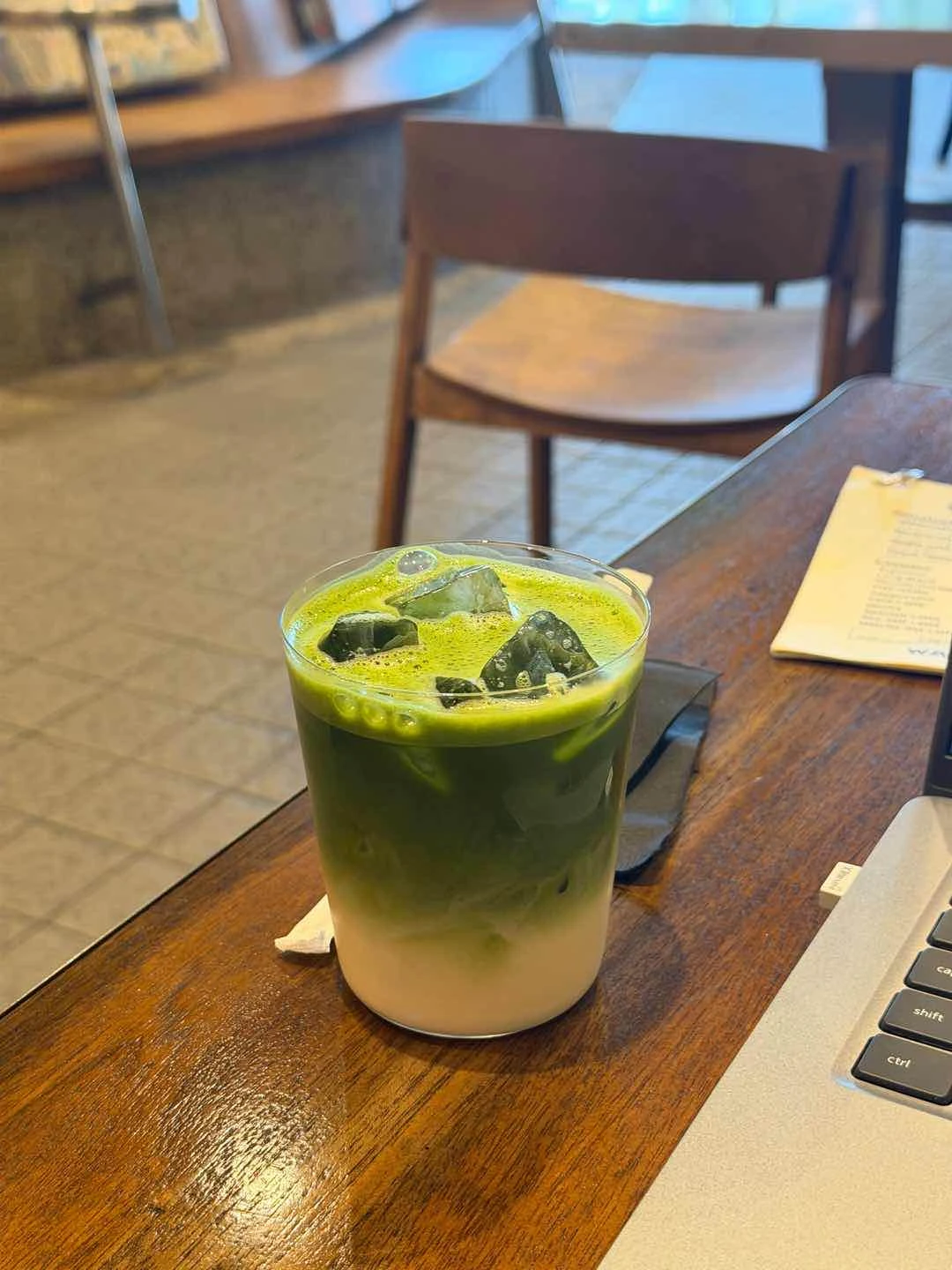matcha oat latte