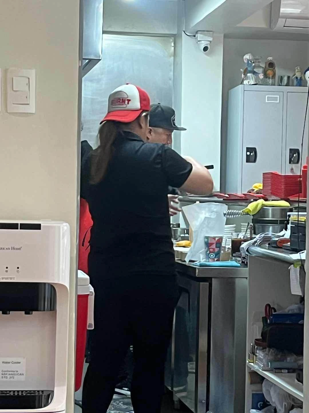 Ambiance of Burnt Diner