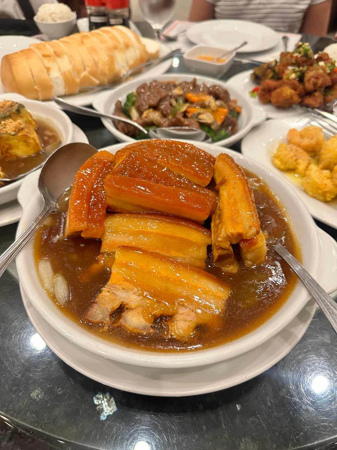 Pork Belly w/ Bun