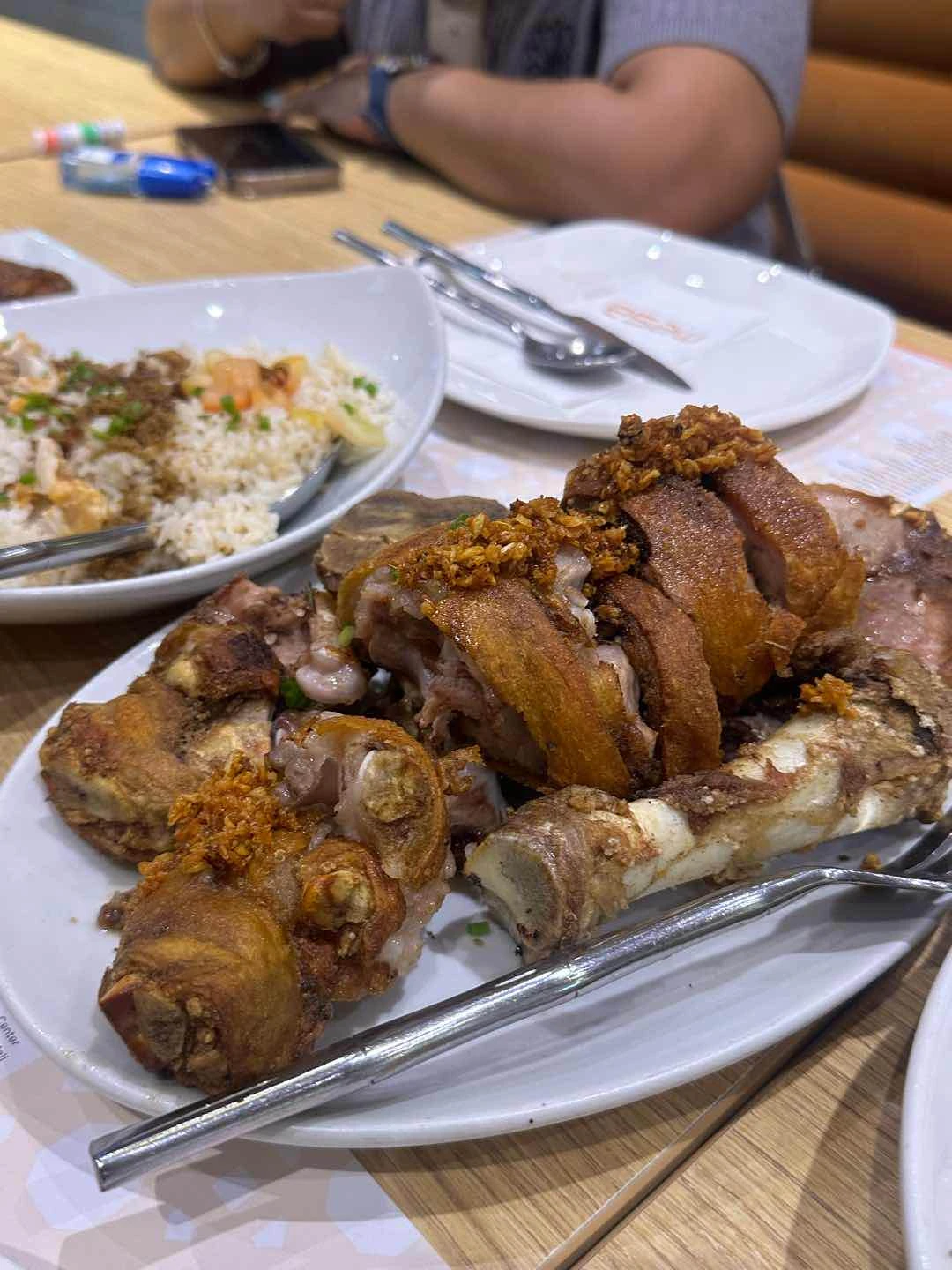 Crispy Boneless Pata (Medium)