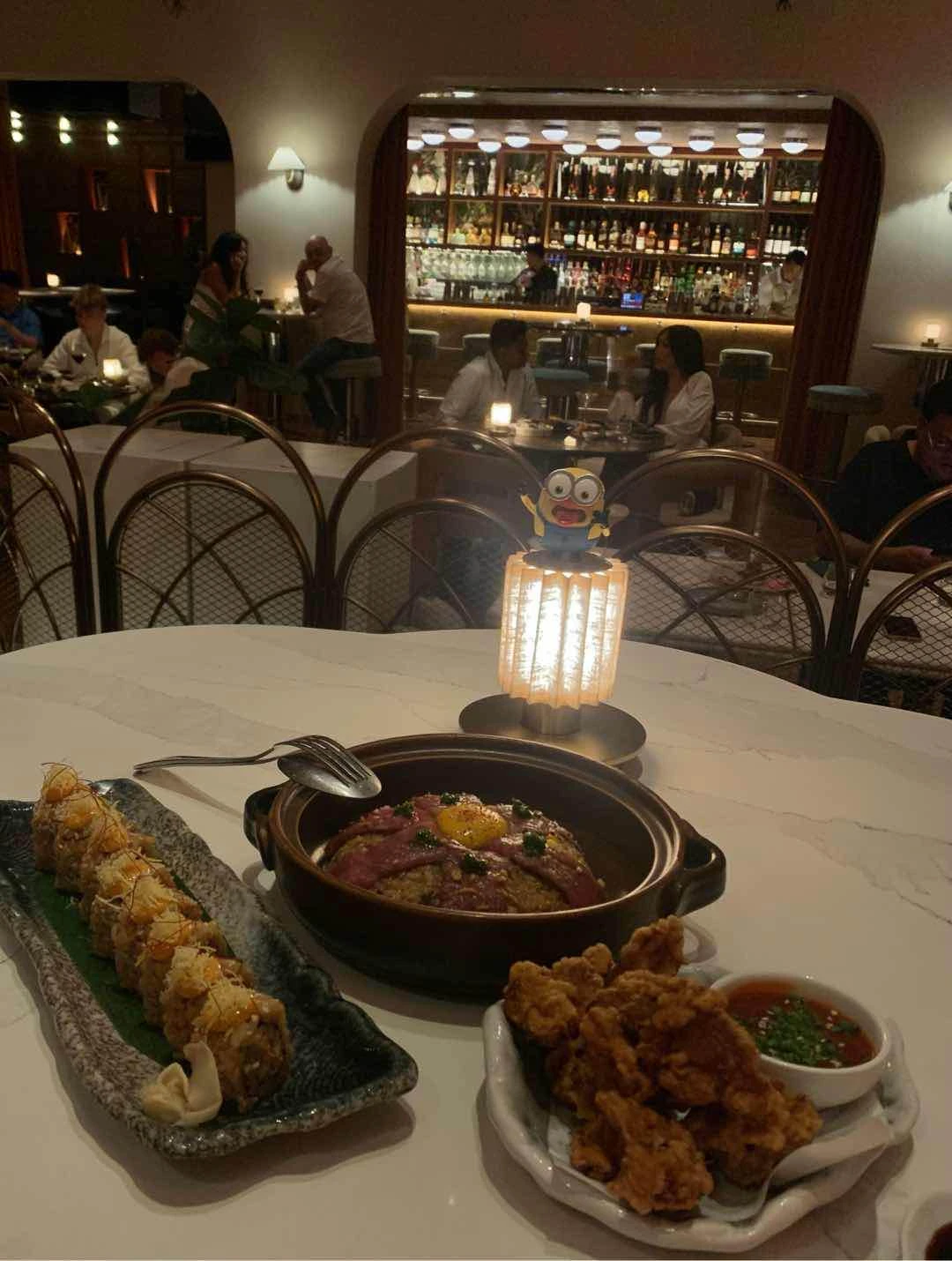 Wagyu no Brioche, Salmon Ponzu Roll, Brazilian fried chicken of Uma Nota Manila