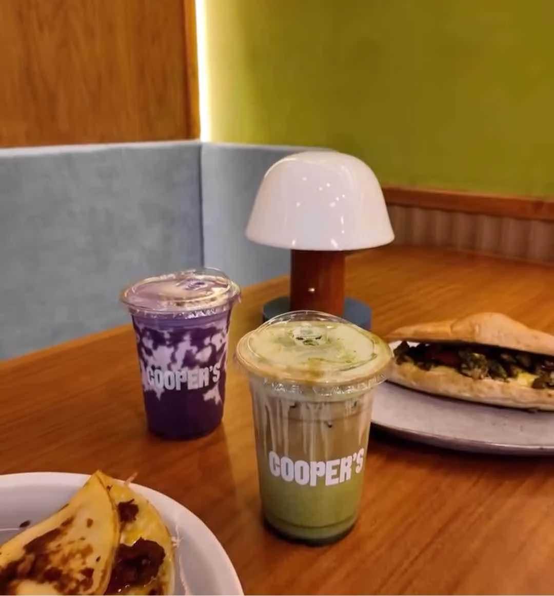 Coffe and non-coffee options