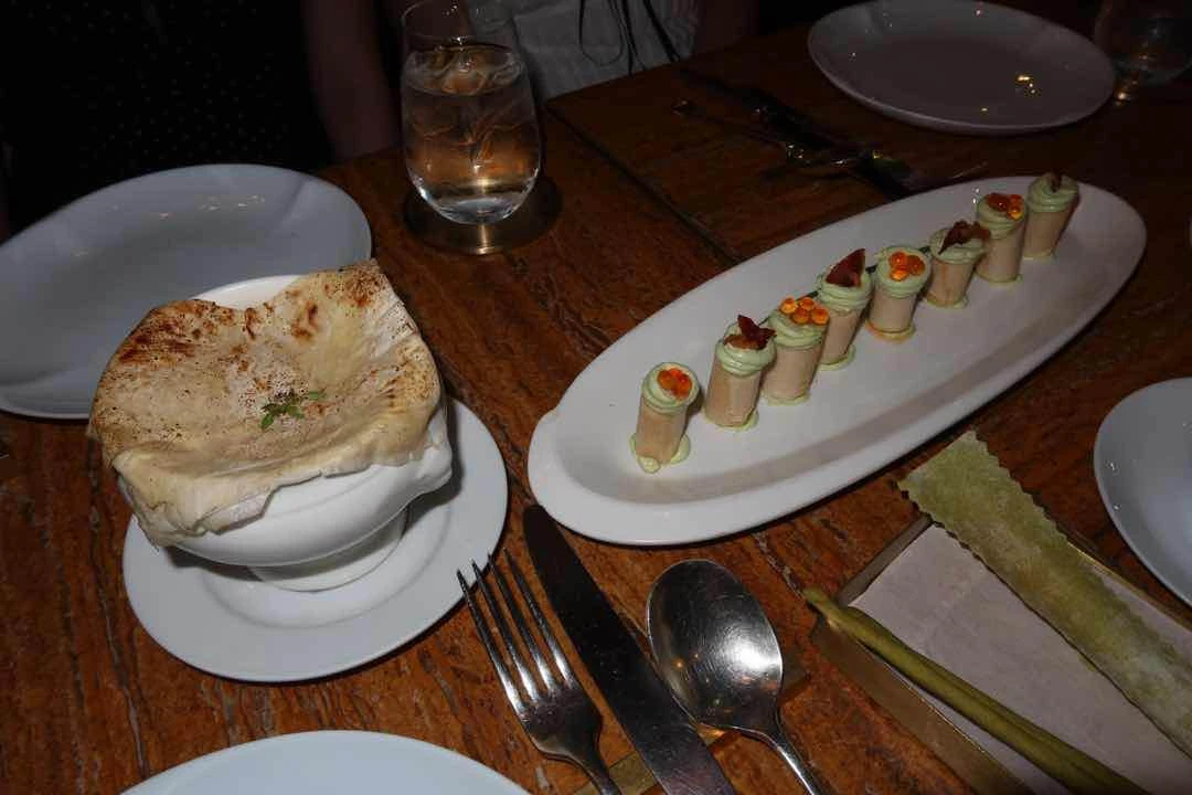 barquillos cylinders with chive mousse and nomad caviar and