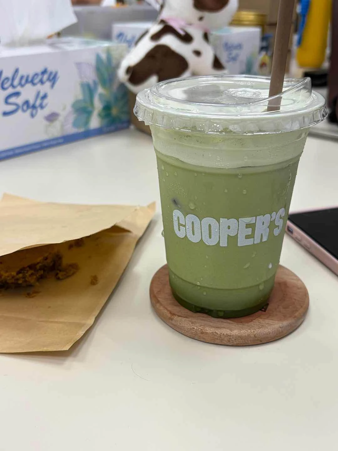first time trying their matcha!! so creamy and milky 😋