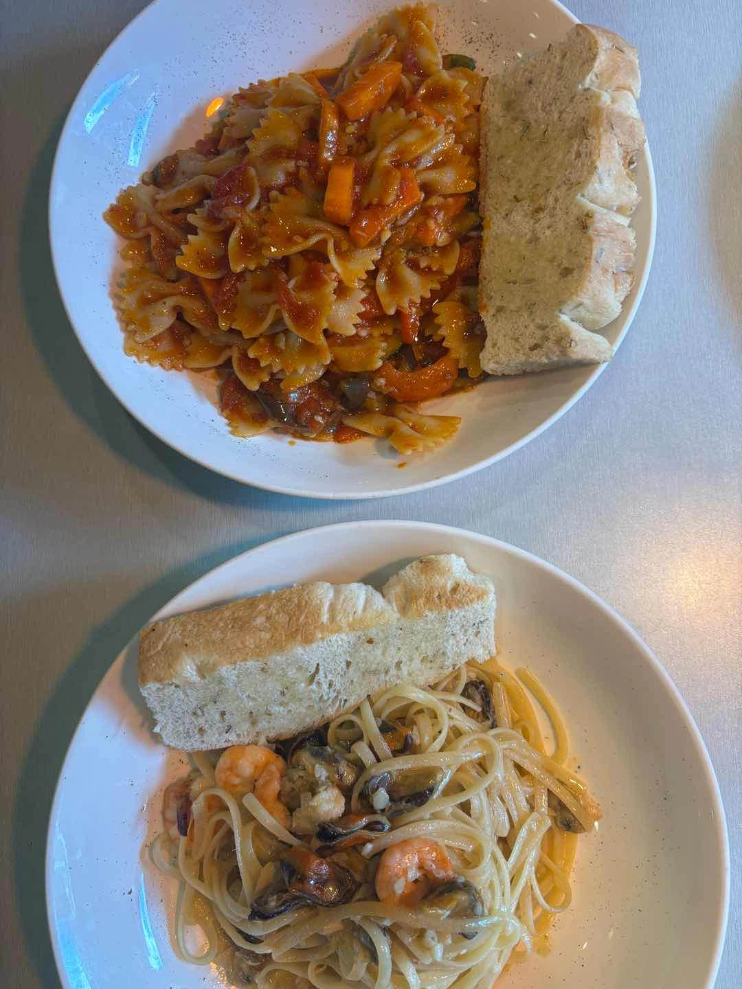 Pomodoro e basilico, frutti de mare