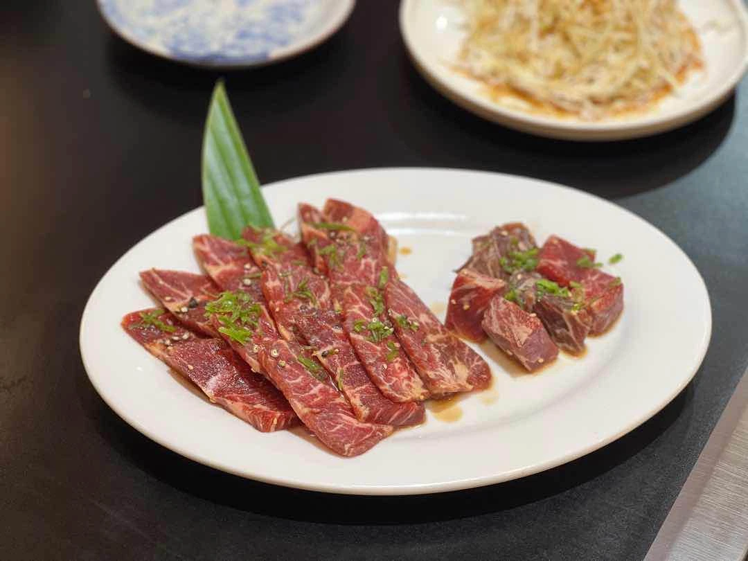 U.S. Rosu & Cube Steak