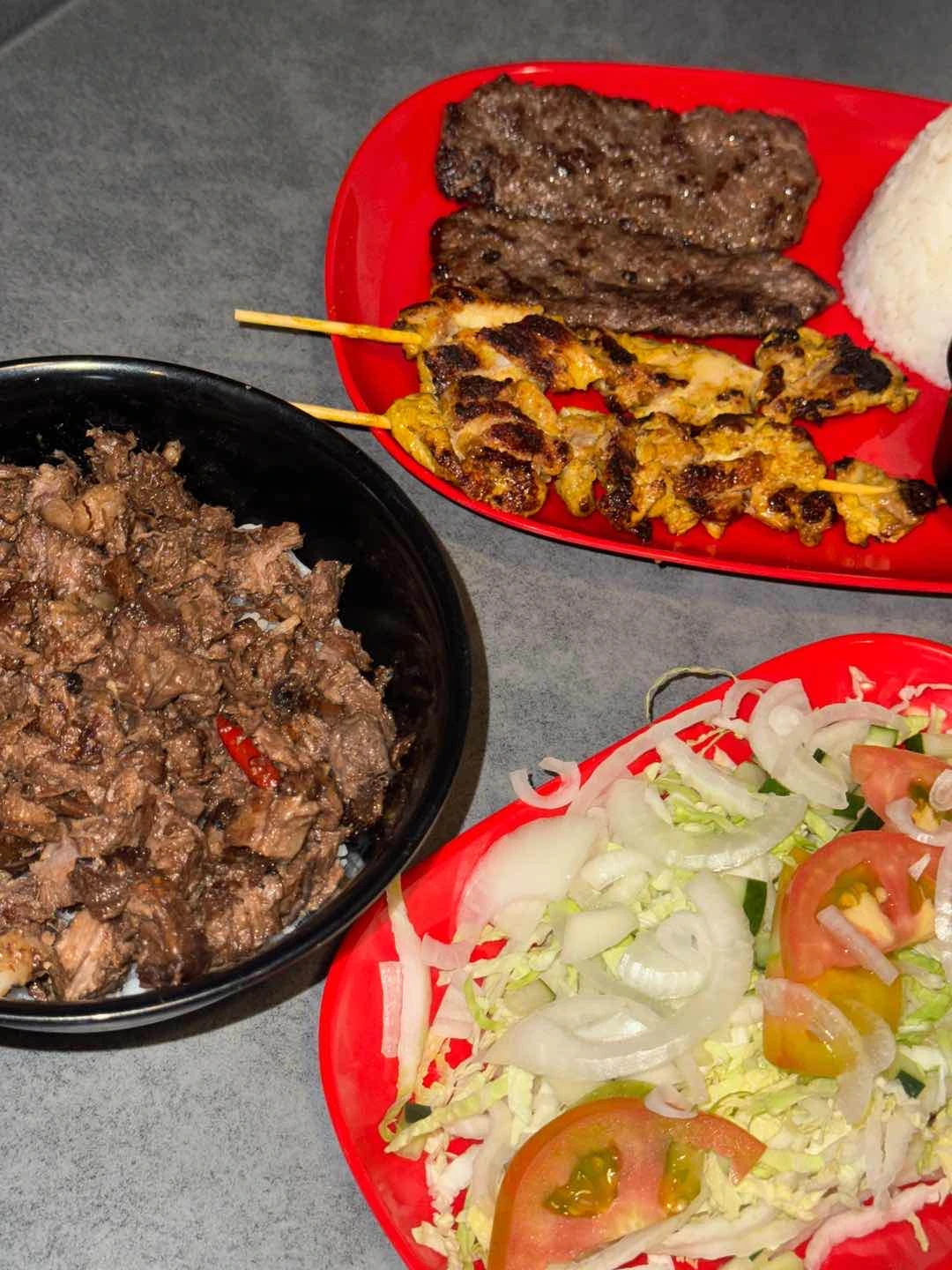 All Beef Shawarma Rice w gulay on the side 