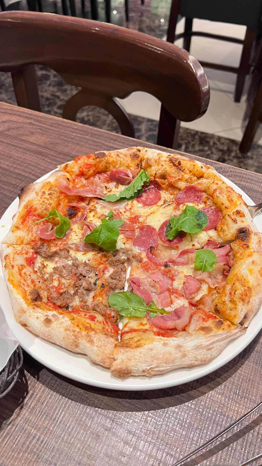 Quattro Carne 