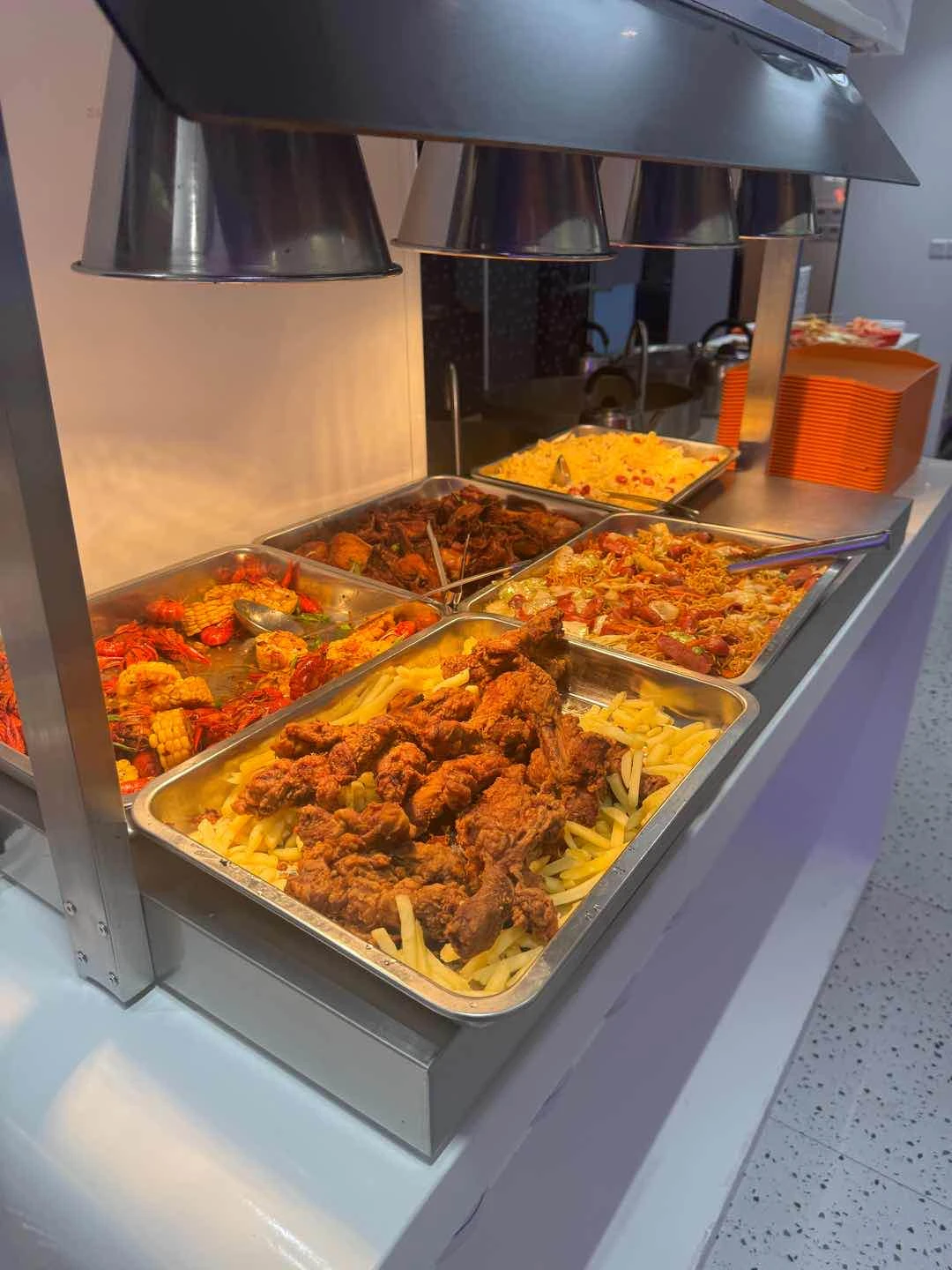 Assorted Chinese dishes 
