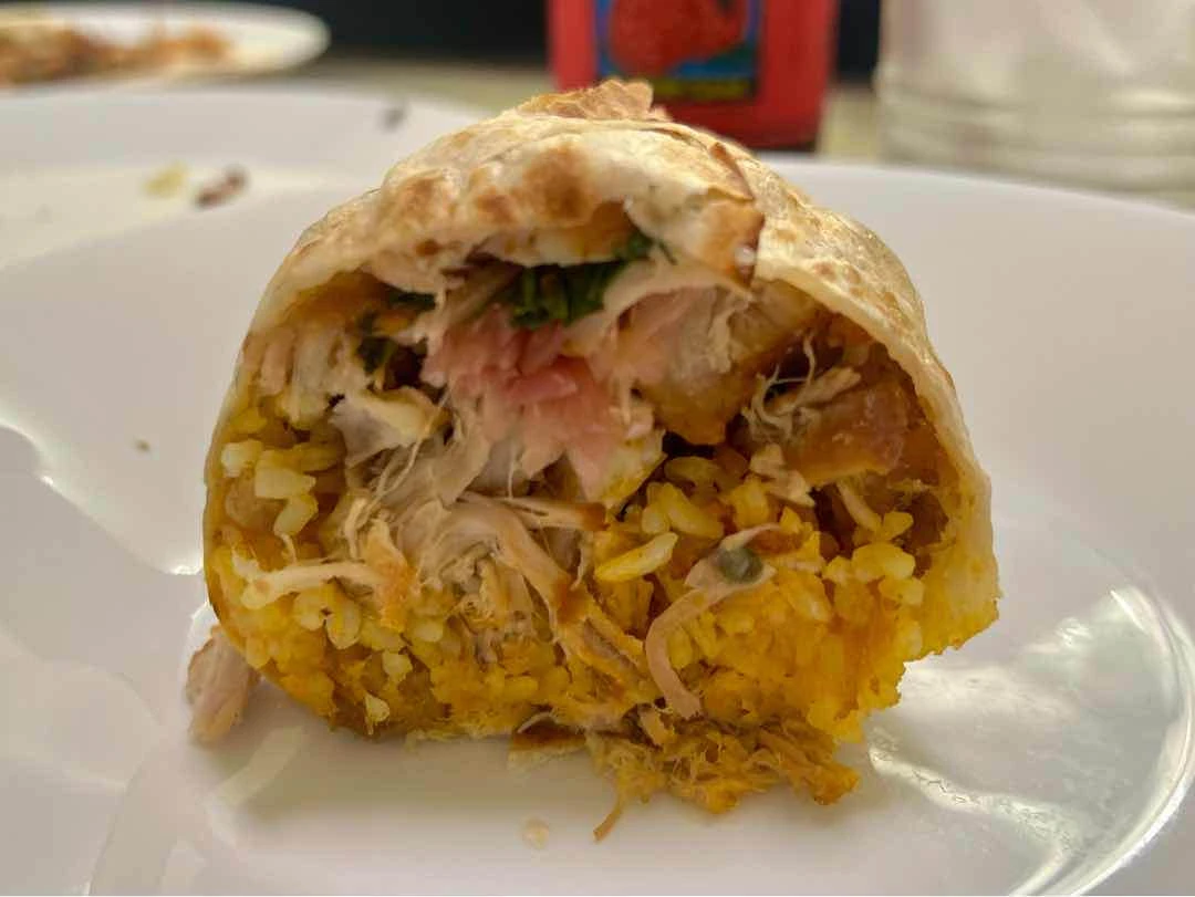 Lecheng burrito