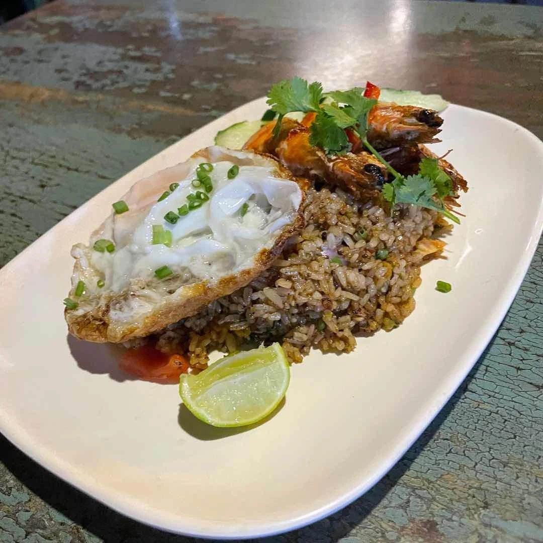 Pad Krapow Gai