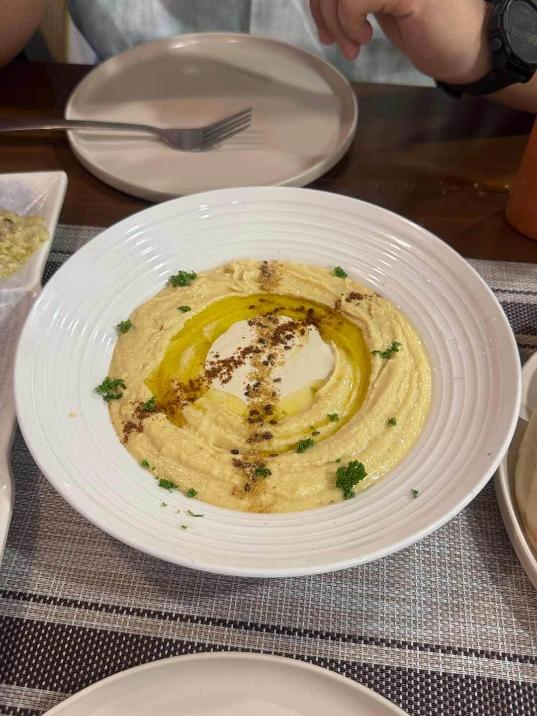 Classic Hummus