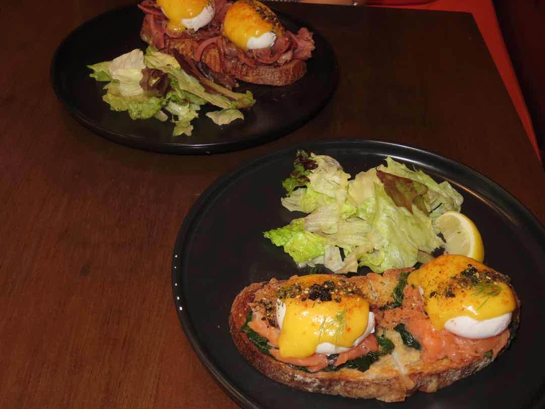 Ham Eggs Benny (left) of Elephant Grounds Manila - BGC