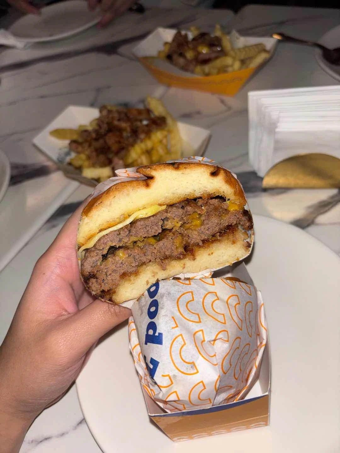 collab burger w mango of Scratch Burgers