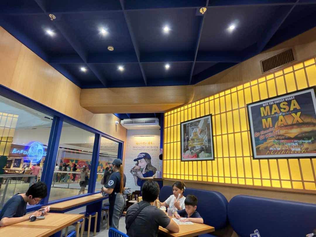Ambiance of Masajiro Burger