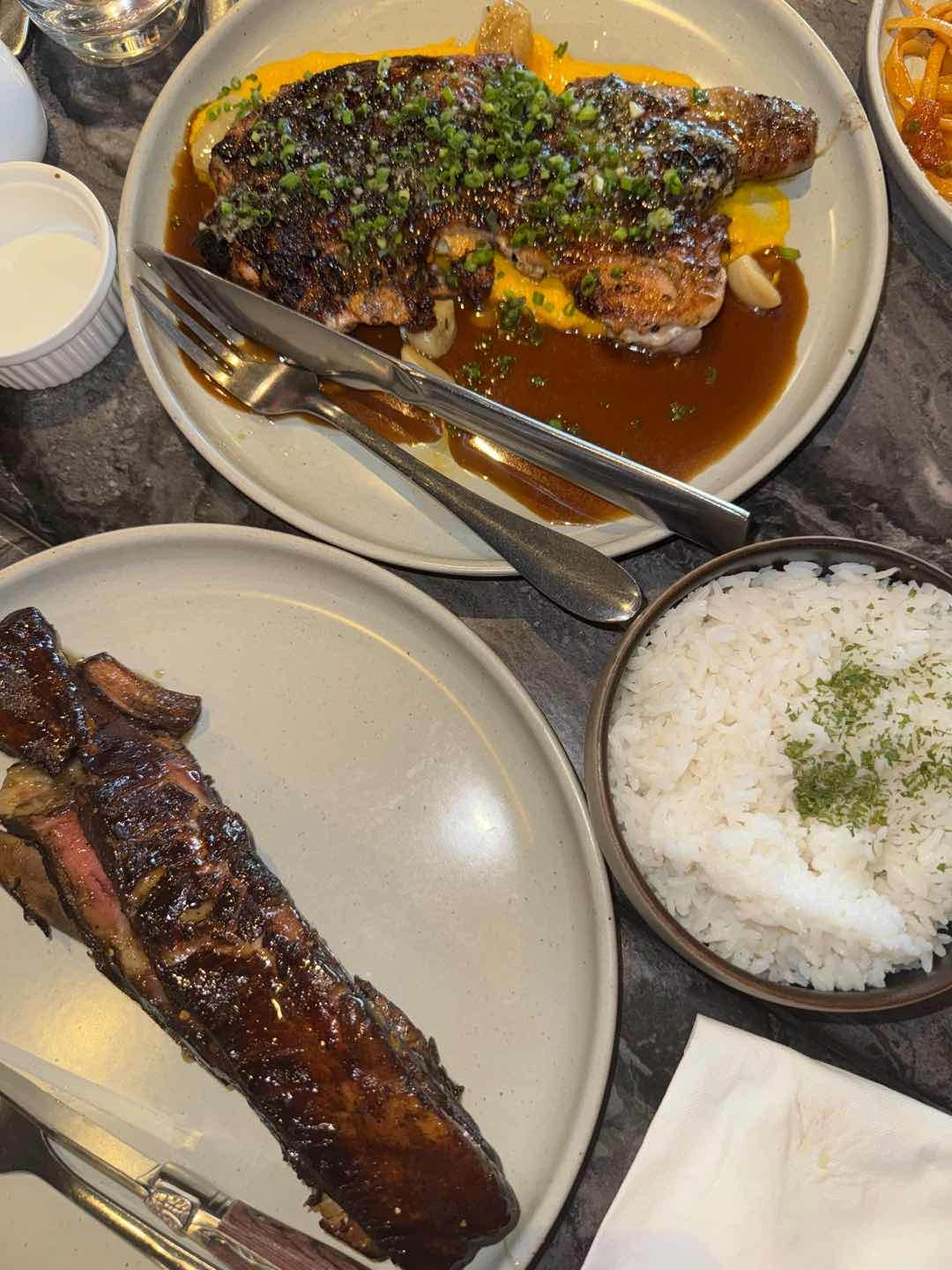 ribs, chicken of Burnt Bean