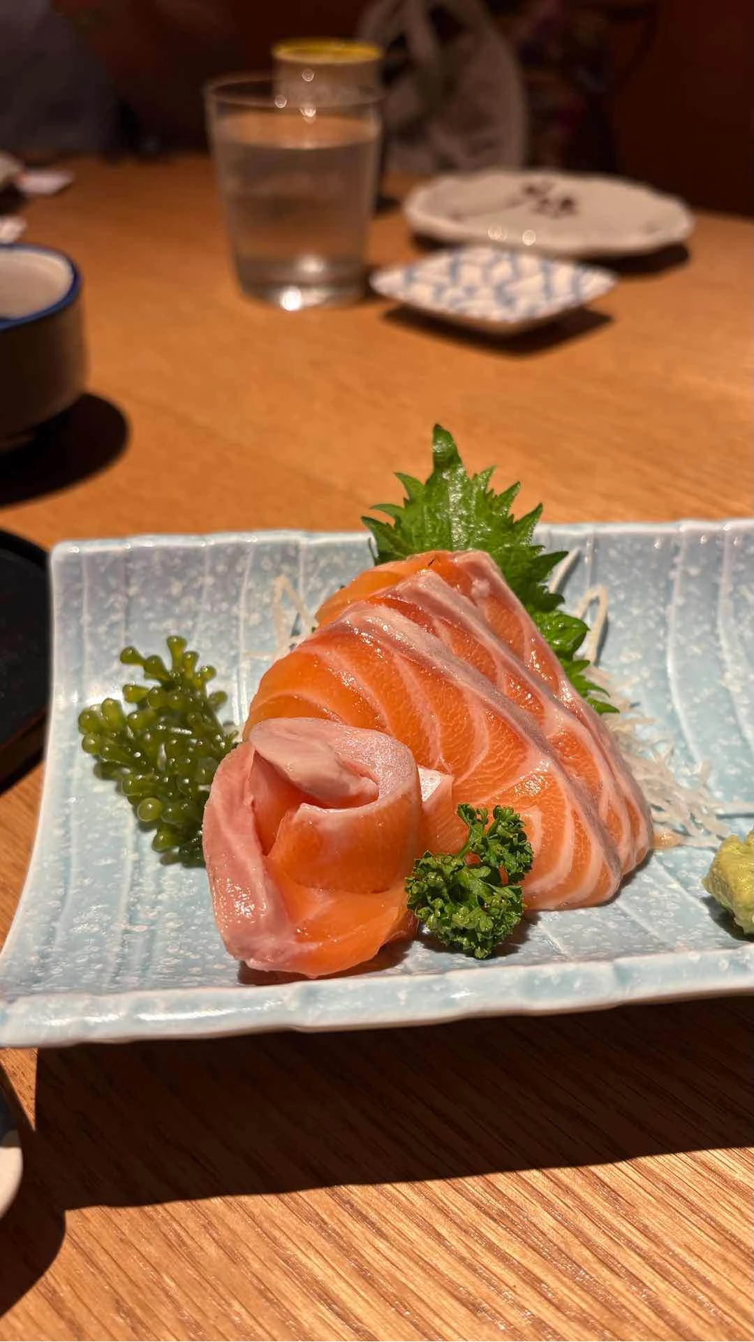 Salmon sashimi of Tsumura