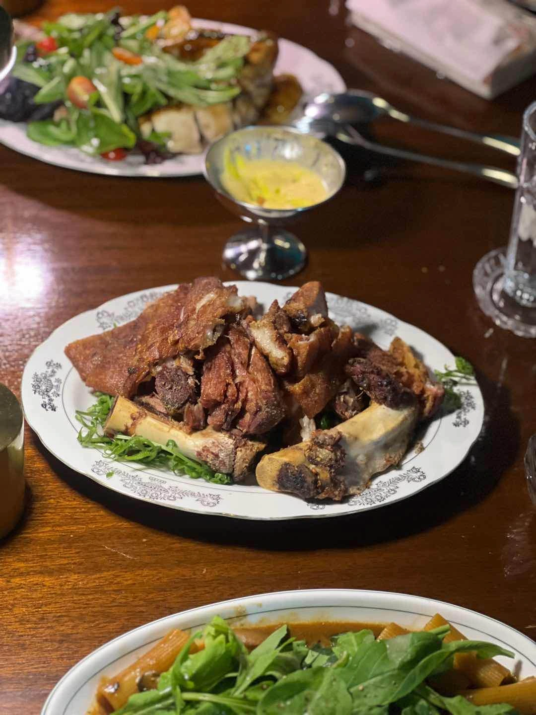 Crispy Pata