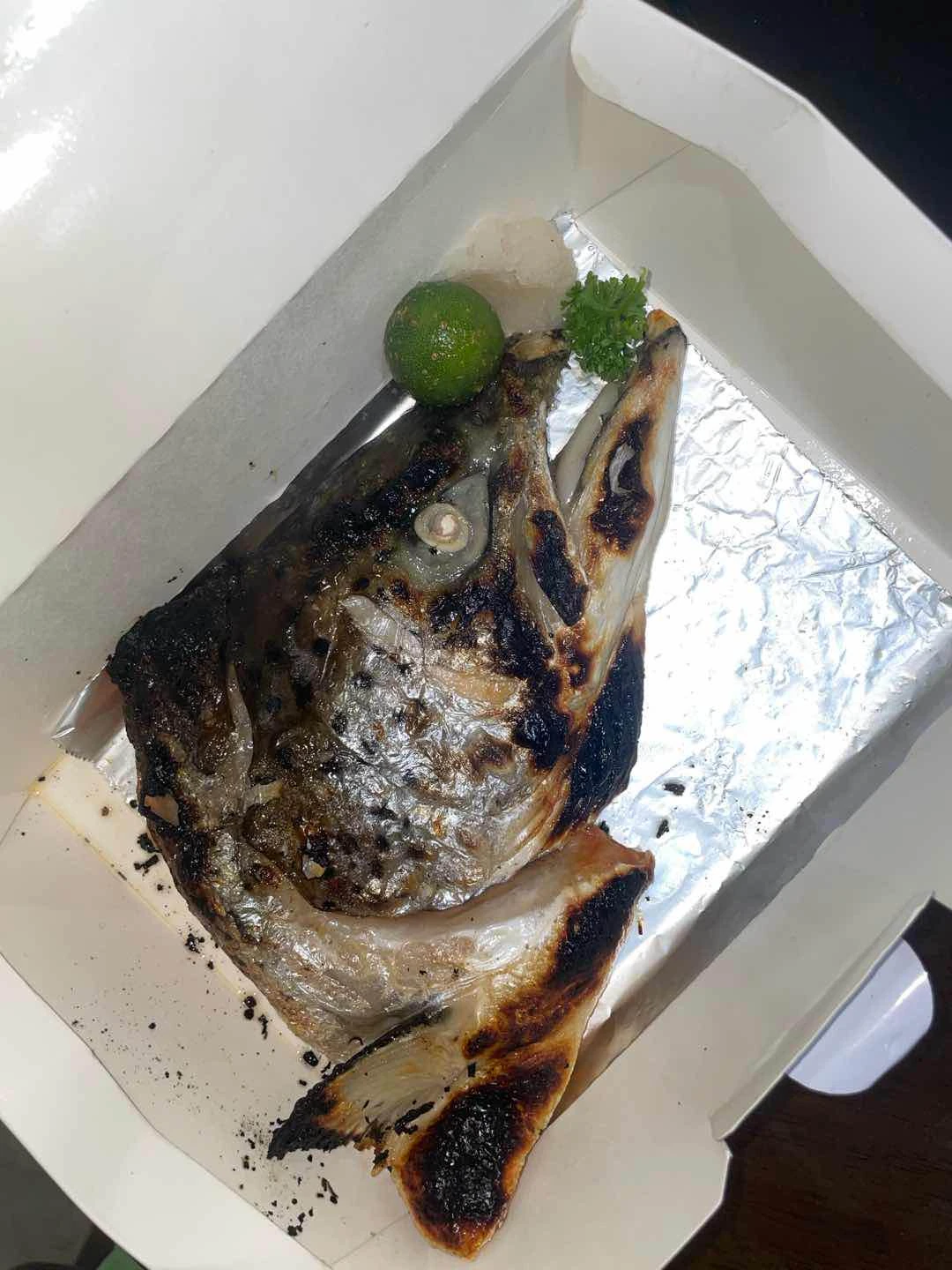 Sake Kama Yaki (Grilled Salmon Head)