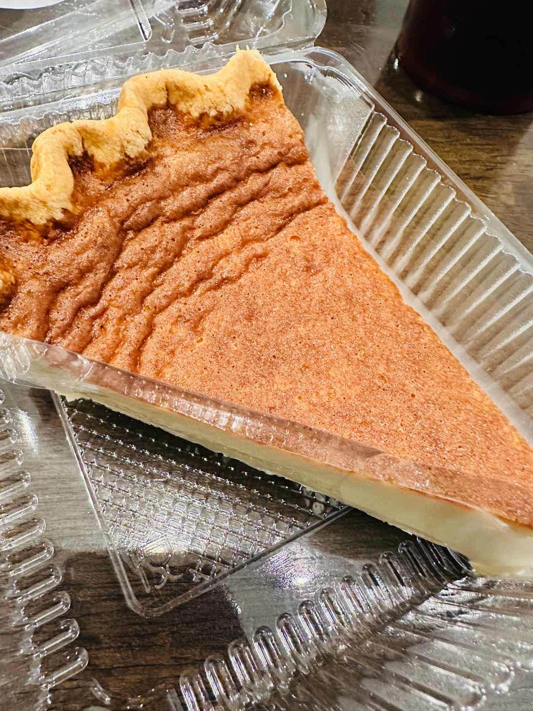 Their eggpie is good and not that sweet.. 
