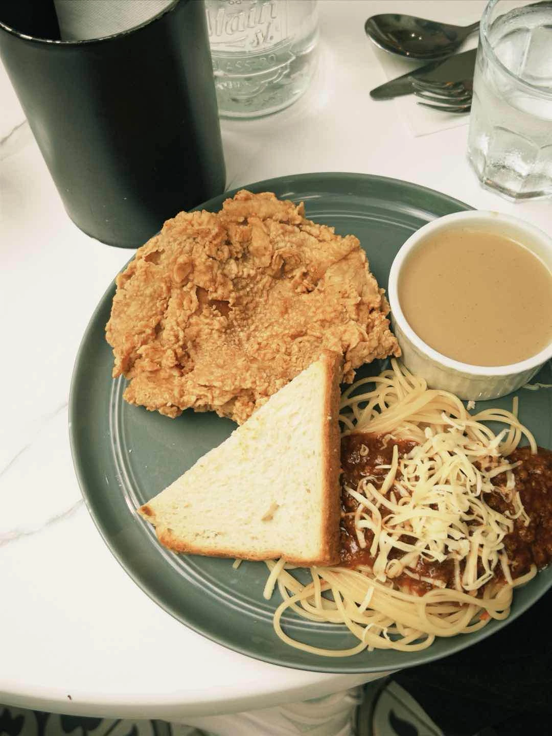 — famous chicken & spaghetti