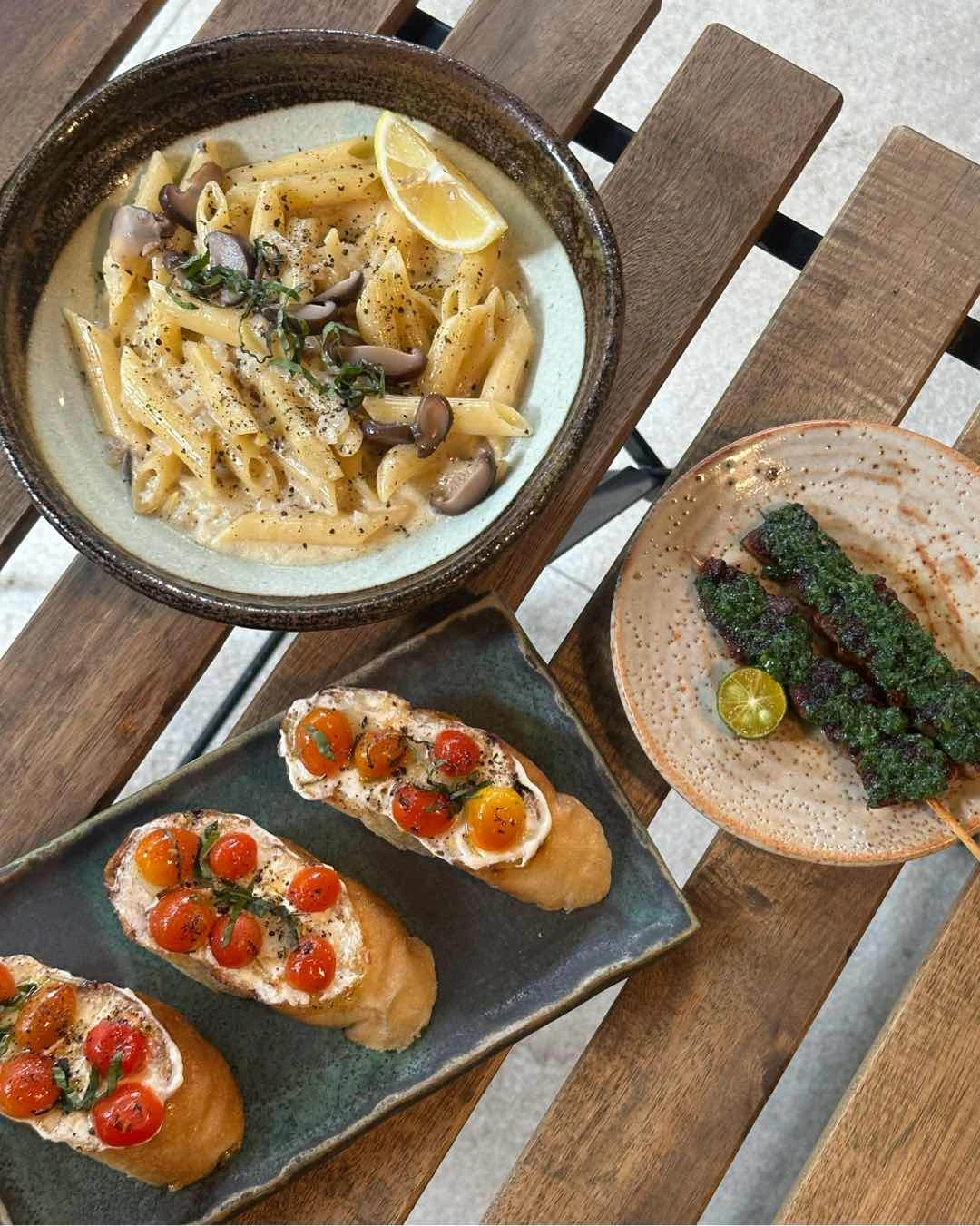 Cherry Tomato Bruschetta, Mushroom Pasta, Anihaw