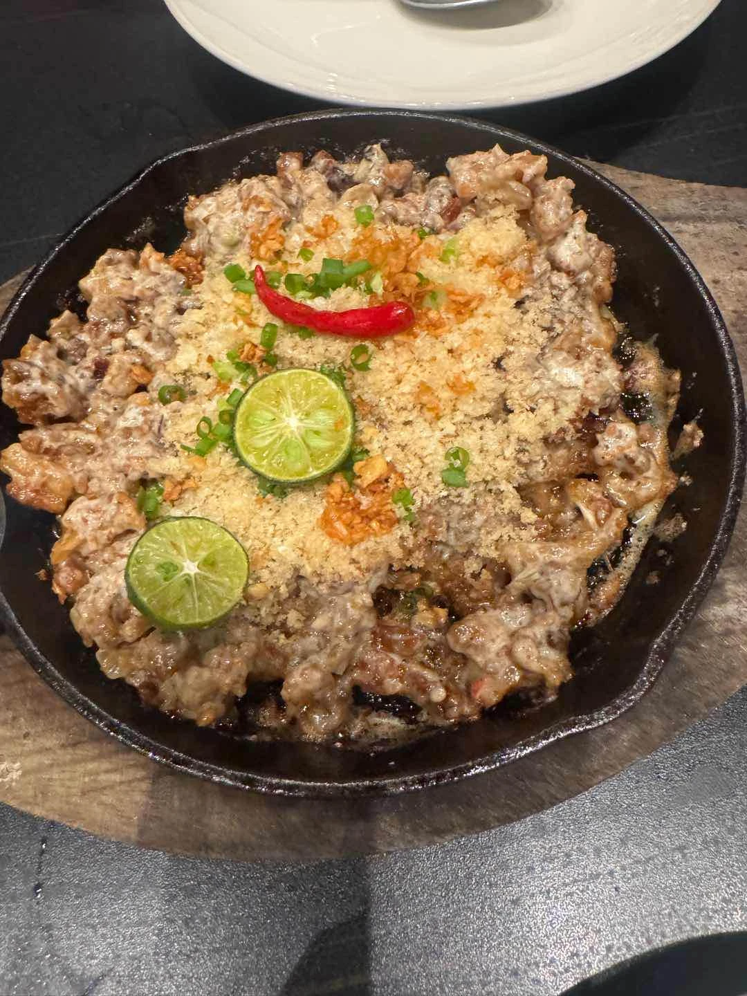 Noctos Sisig