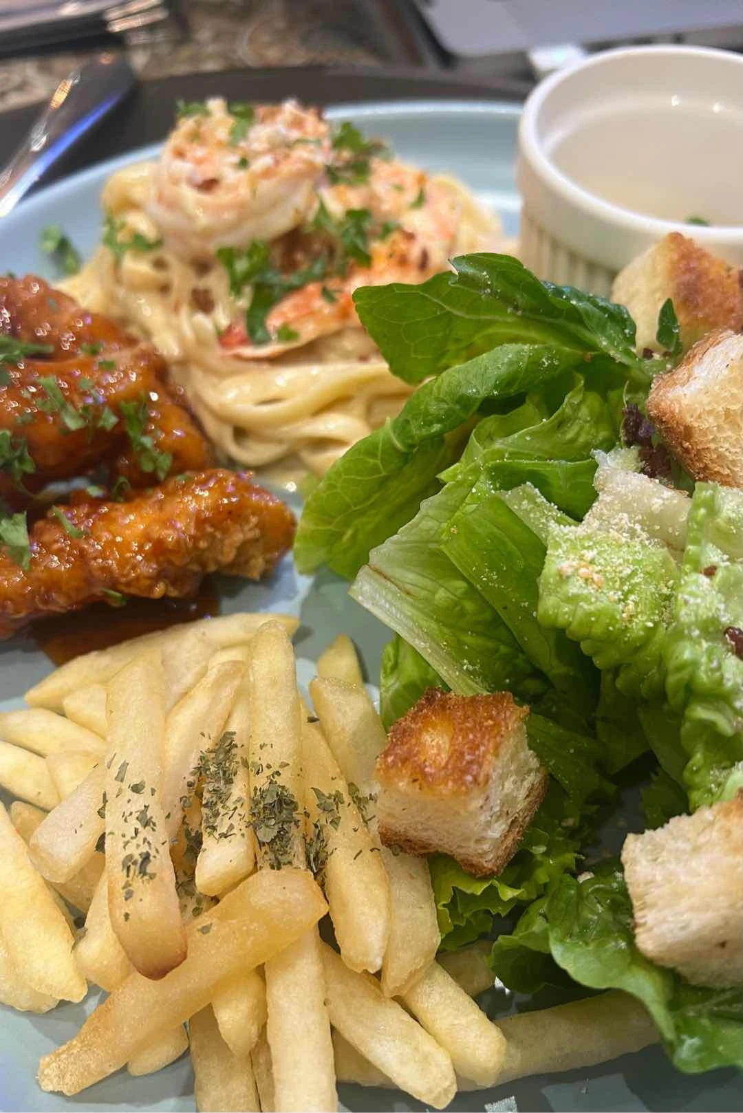 Daily Platter Plate C
