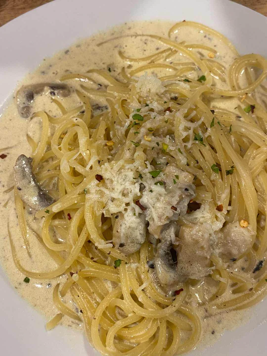 Lucio’s Truffle Pasta ⭐️⭐️⭐️⭐️⭐️
