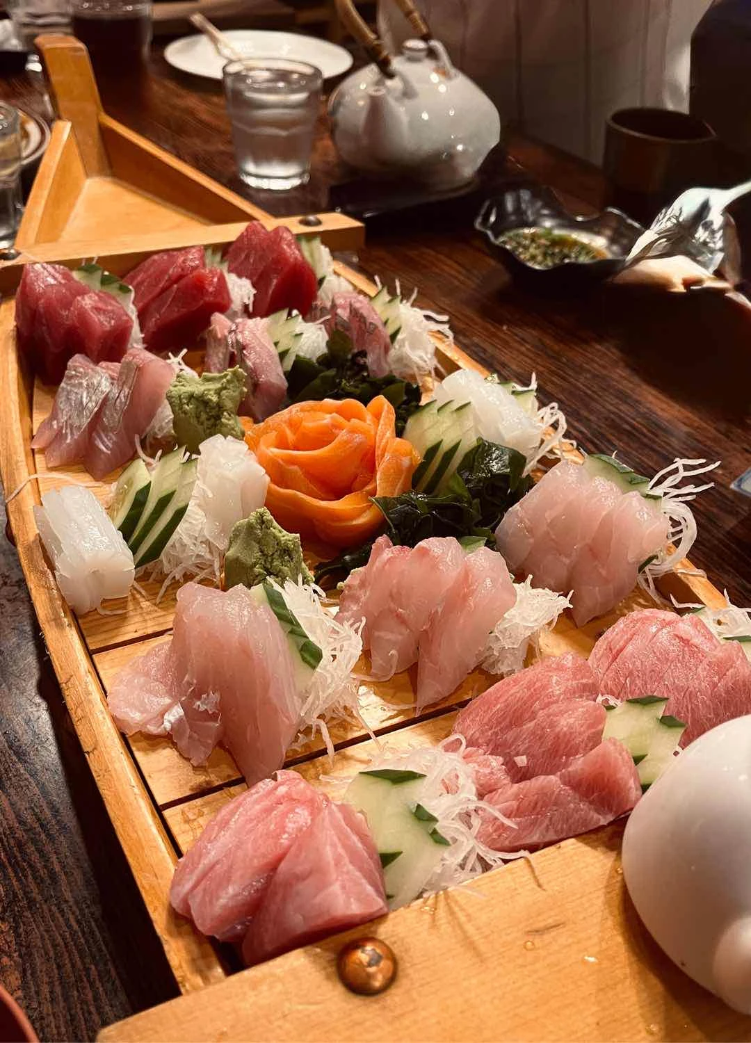 sashimi boat