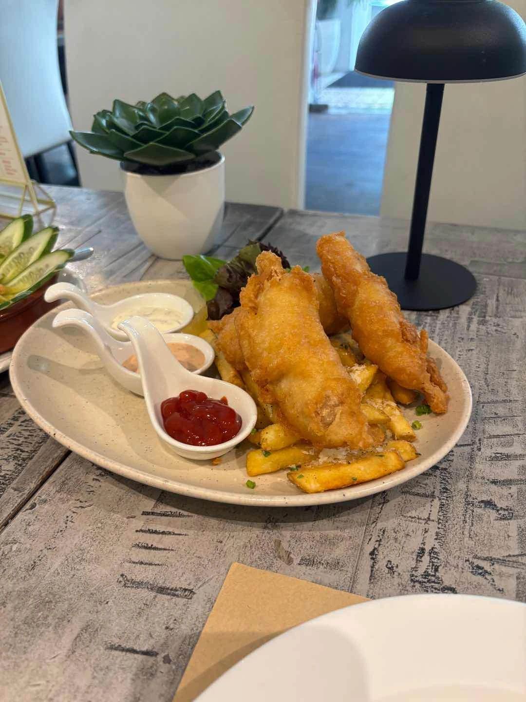 Fish & Chips 