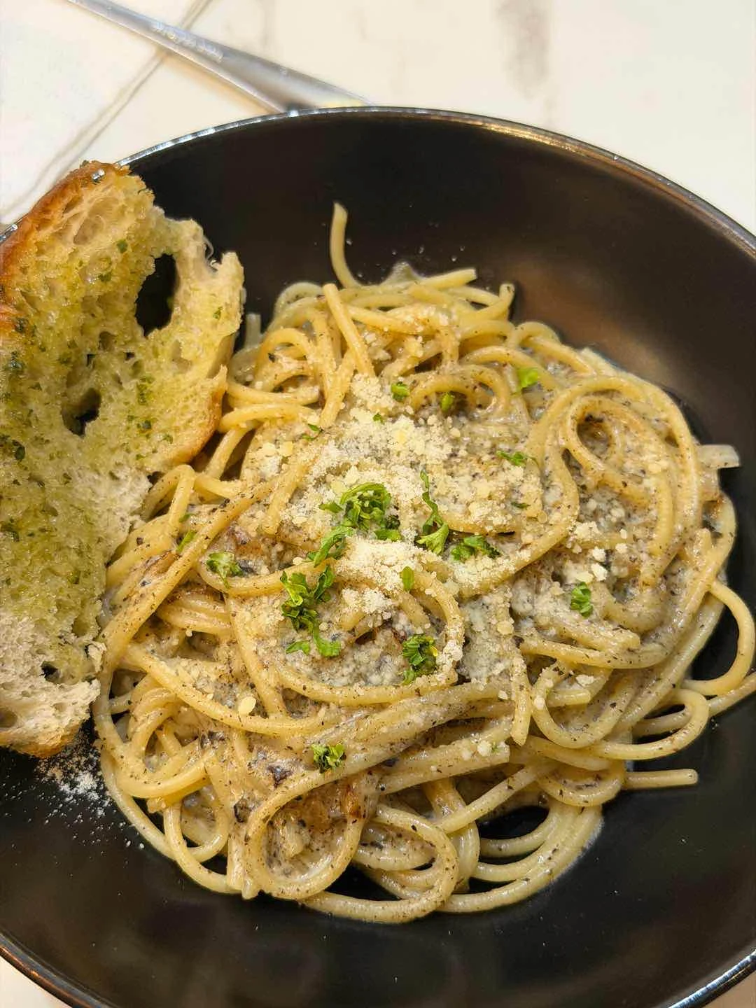 truffle carbonara (no beef)