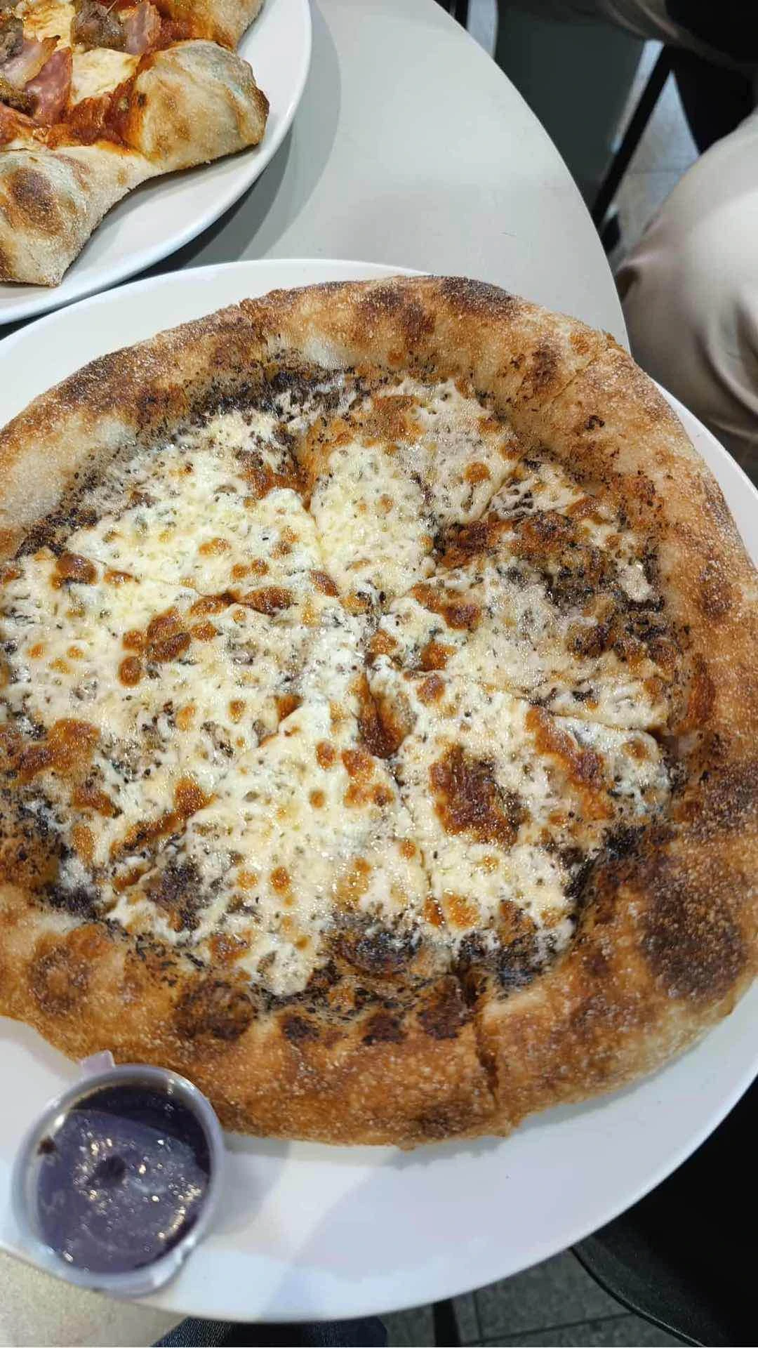 Truffle of Crosta Pizzeria