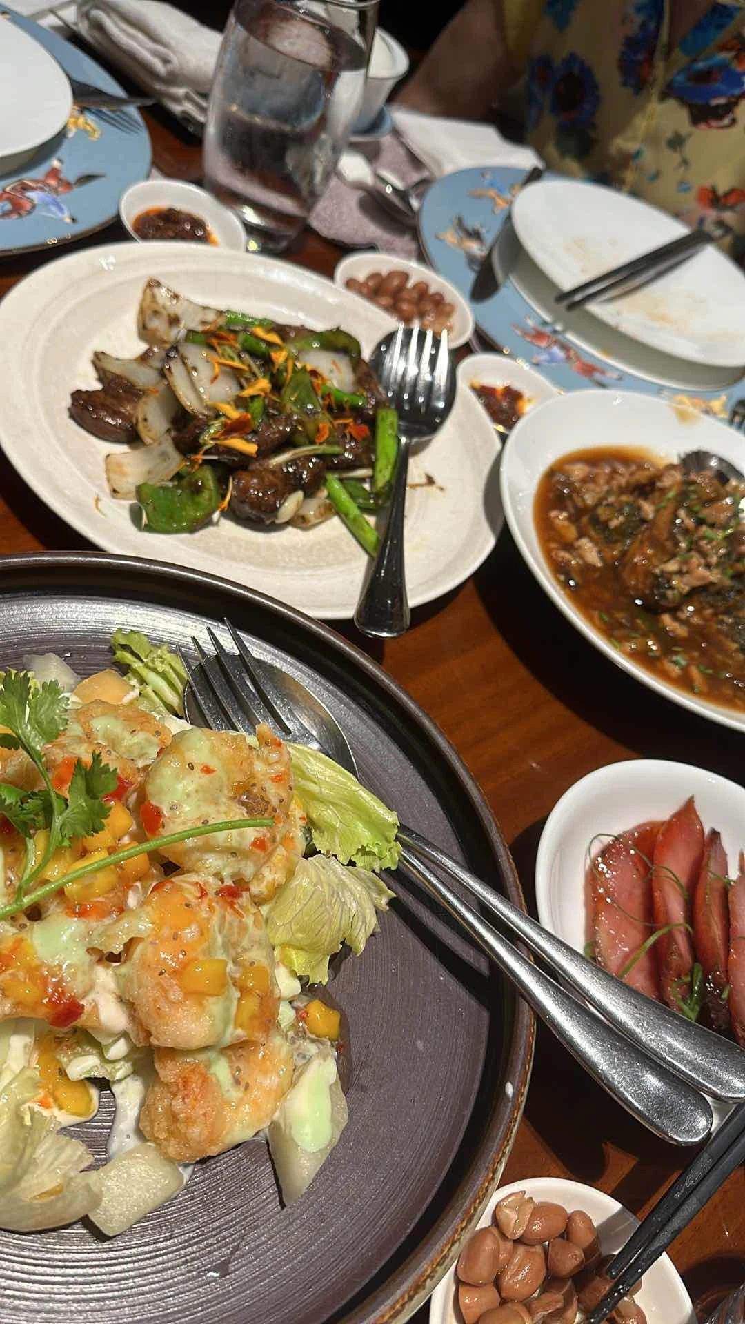 Wok fried US Beef tenderloin, Homemade spinach beancurd, Sautéed prawn of China Blue By Jereme Leung