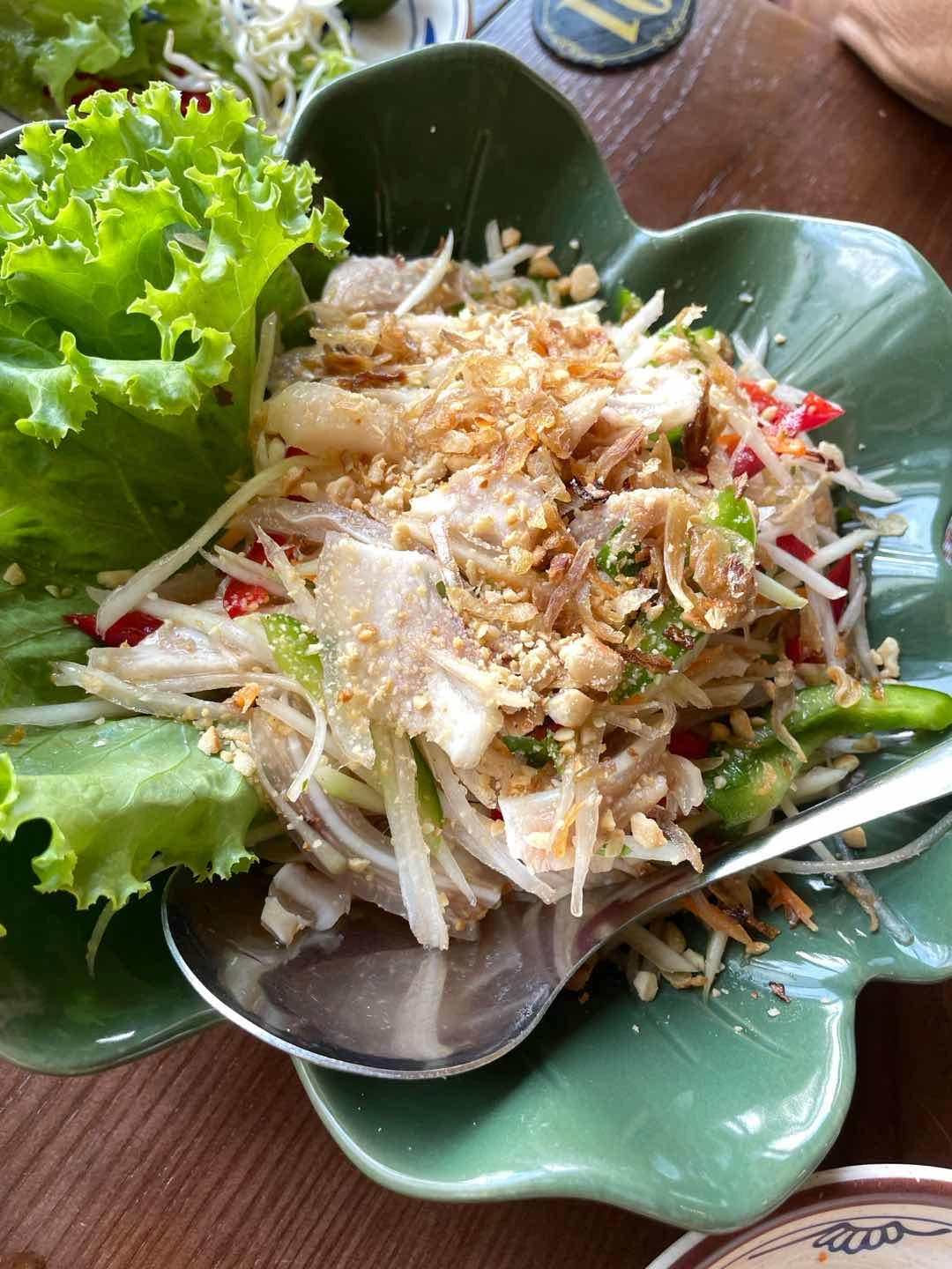 Green Papaya Salad w/ Pork Ears 
