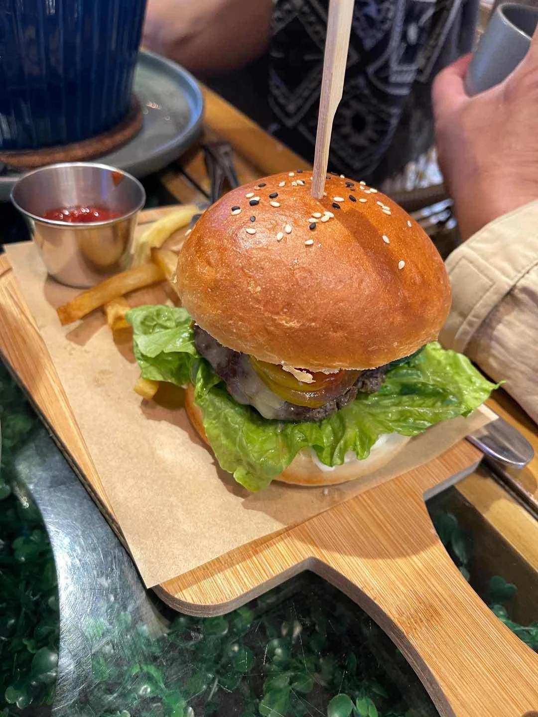 classic burger