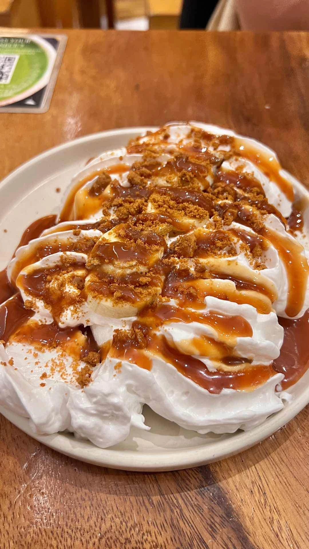 Biscoff Banana Croffle 