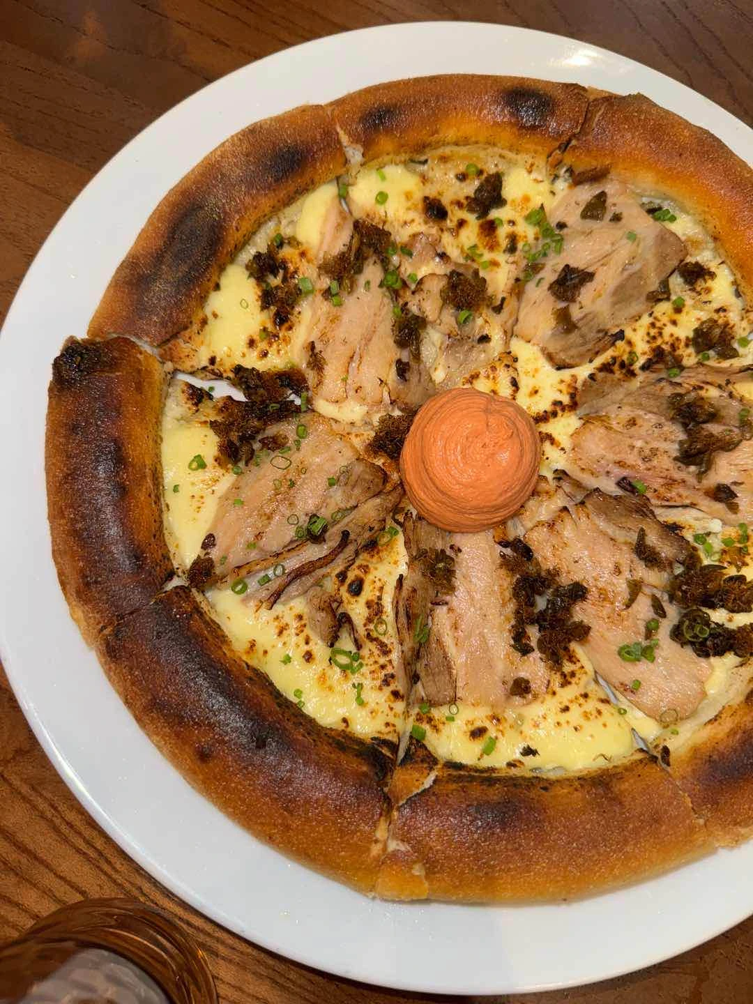 mortadella pizza