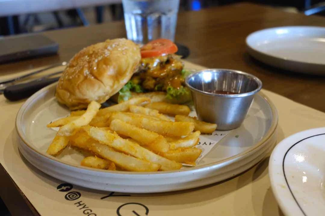 Smashed Angus Burger,, loveeeeed the fries sm!